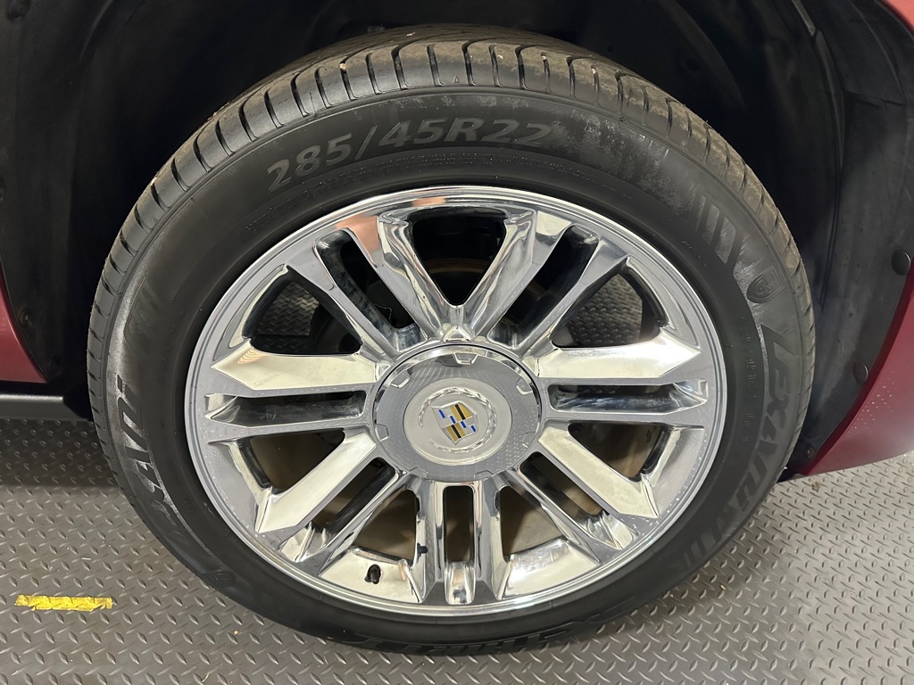 Photo 25 of this CADILLAC ESCALADE