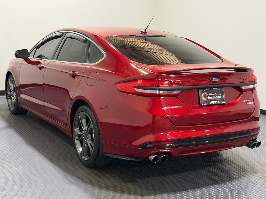 Photo 7 of this FORD FUSION
