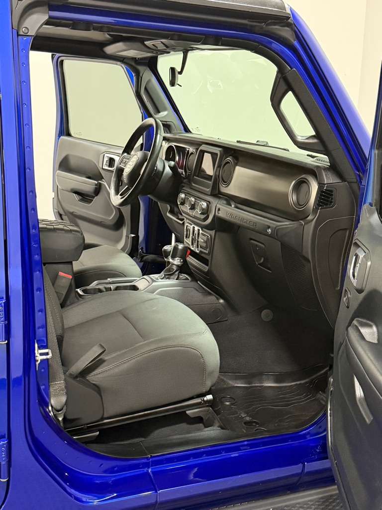 Photo 11 of this JEEP WRANGLER UNLIMI
