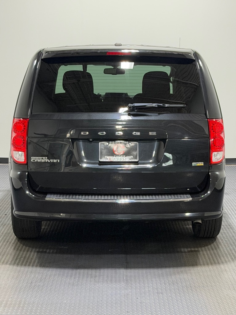 Photo 6 of this DODGE GRAND CARAVAN