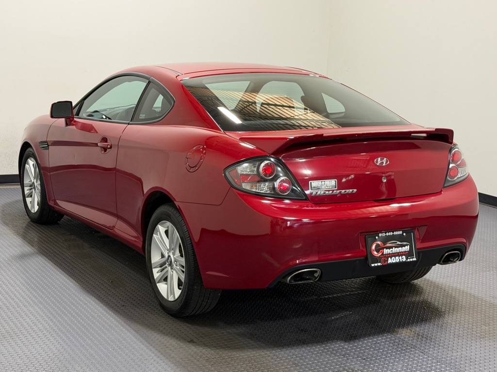 Photo 7 of this HYUNDAI TIBURON