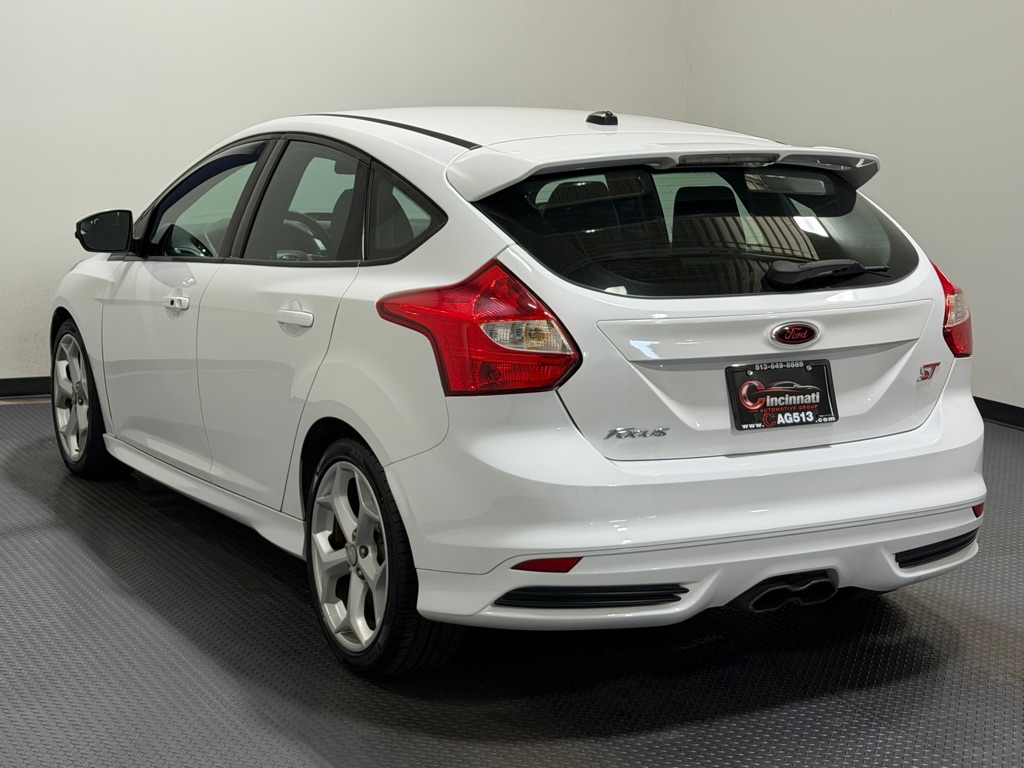 Photo 7 of this FORD FOCUS
