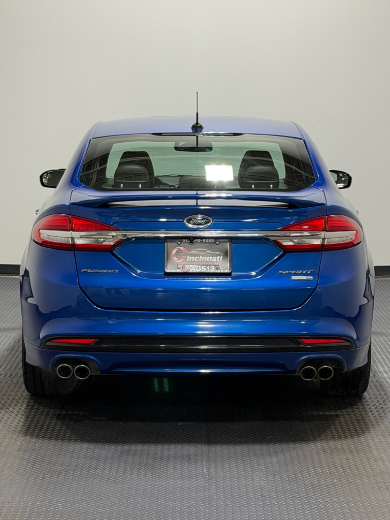 Photo 6 of this FORD FUSION