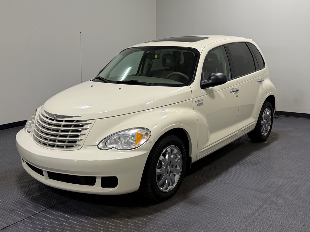 White 2006 Chrysler PT Cruiser Wagon Front-Wheel Drive Automatic