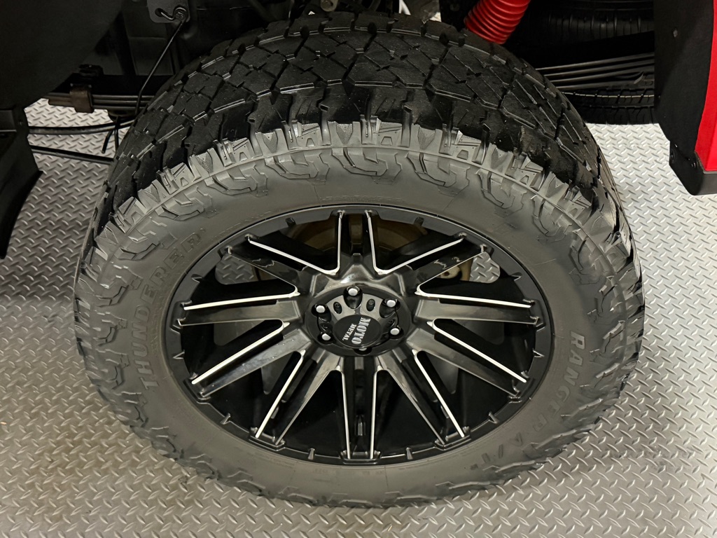 Photo 19 of this CHEVROLET COLORADO