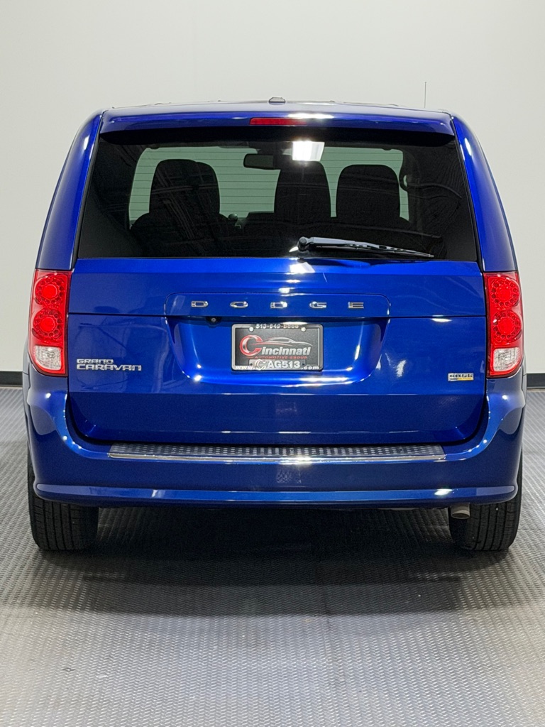 Photo 6 of this DODGE GRAND CARAVAN