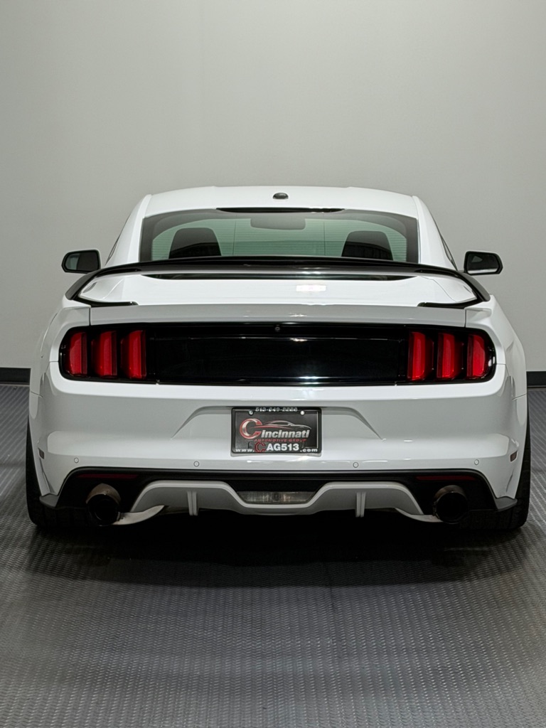 Photo 6 of this FORD MUSTANG