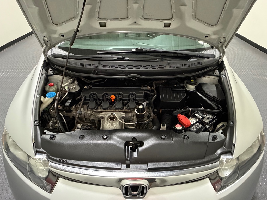 Photo 17 of this HONDA CIVIC