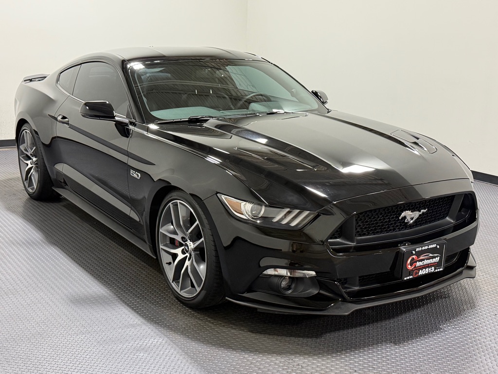 Photo 4 of this FORD MUSTANG
