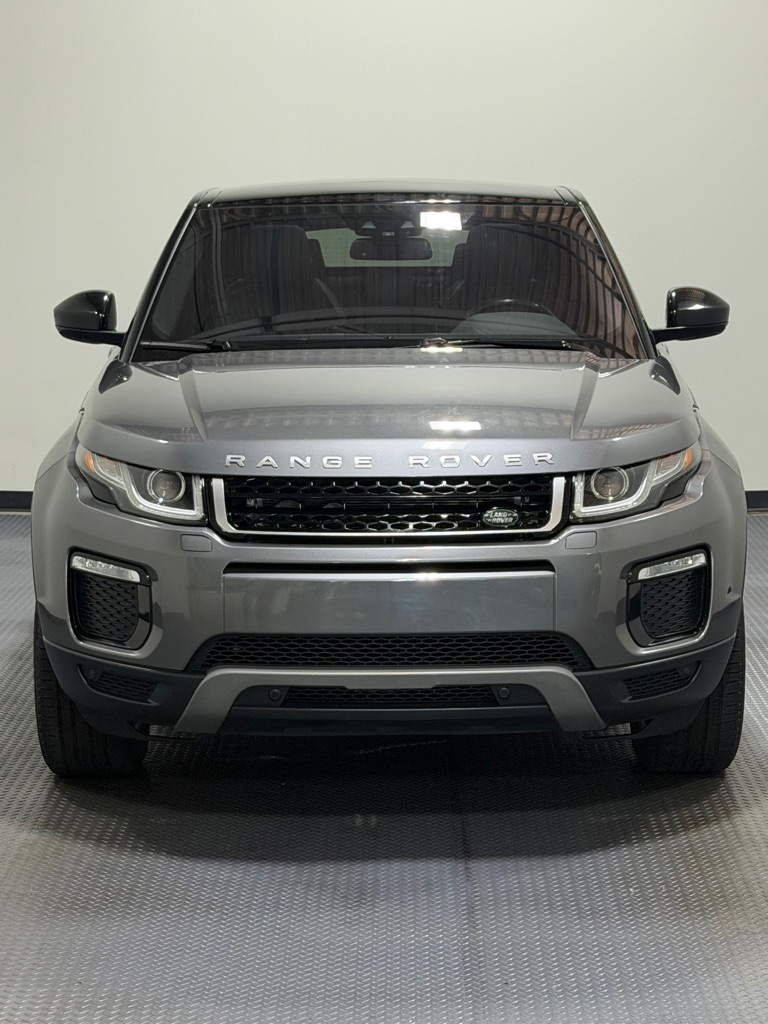 Photo 3 of this LAND ROVER RANGE ROVER EVO