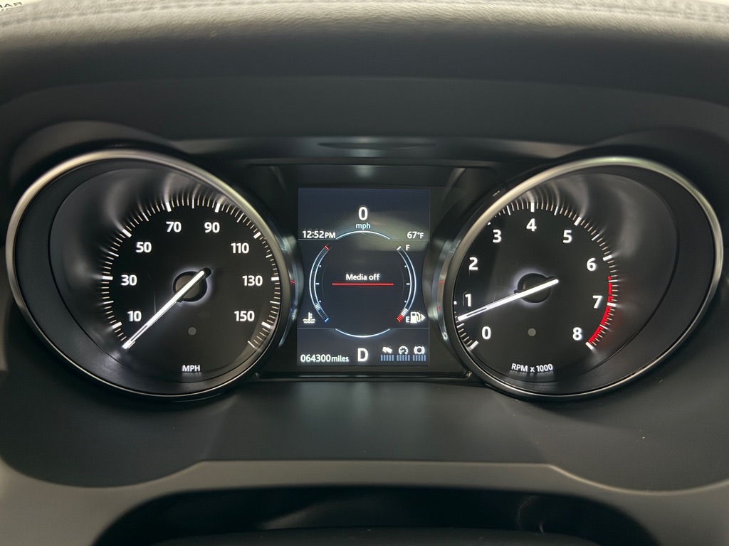 Photo 14 of this LAND ROVER RANGE ROVER EVO
