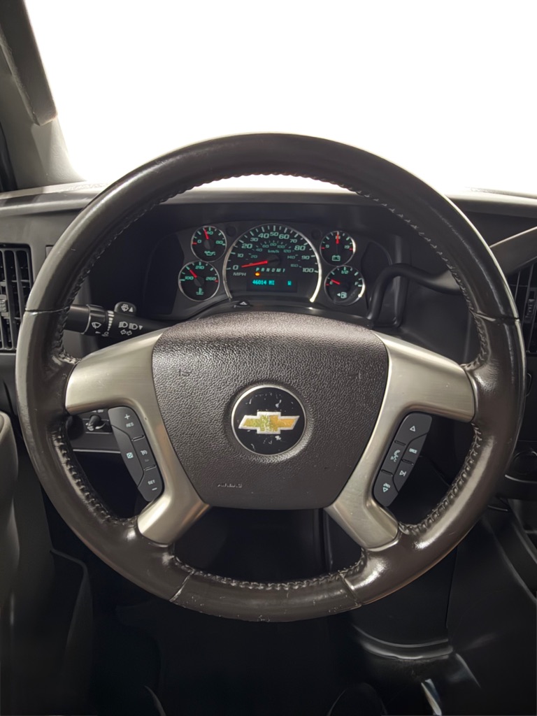 Photo 15 of this CHEVROLET EXPRESS G3500