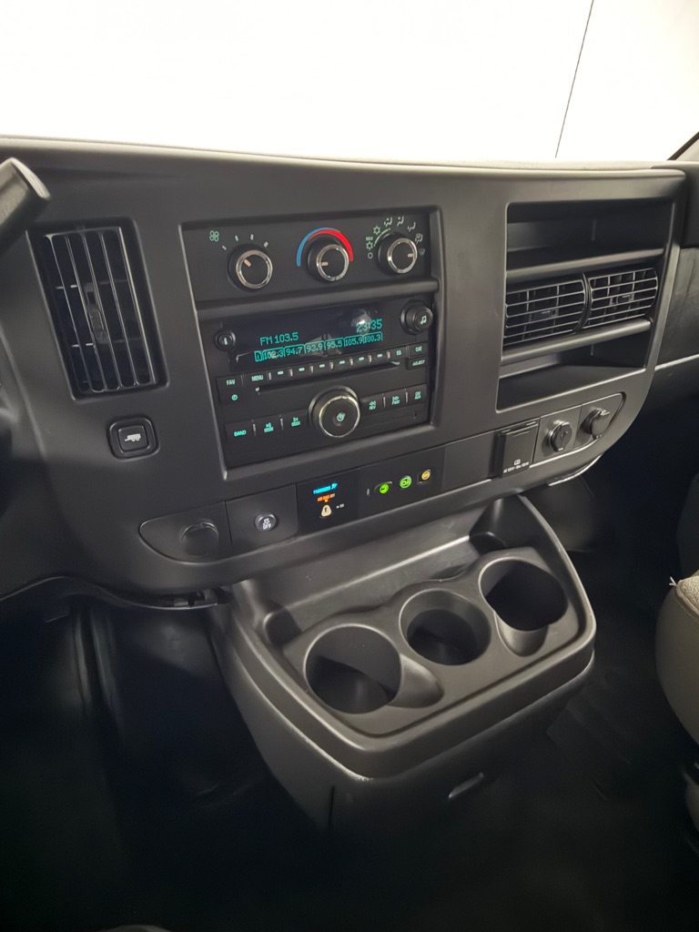 Photo 13 of this CHEVROLET EXPRESS G3500