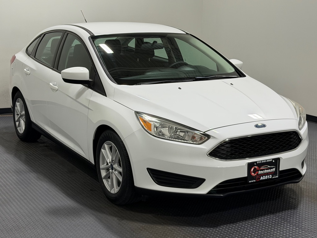 Photo 4 of this FORD FOCUS