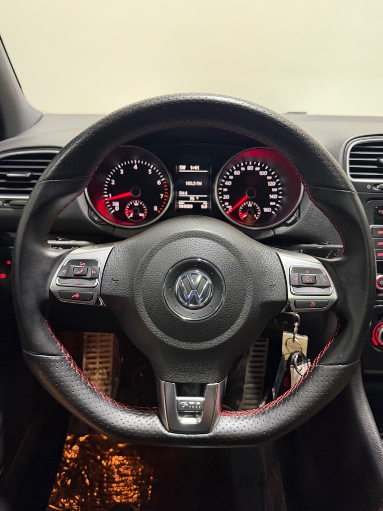 Photo 15 of this VOLKSWAGEN GTI