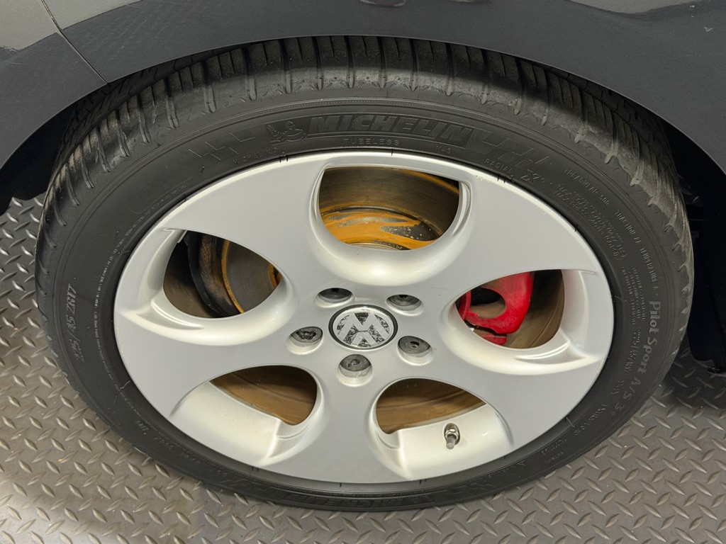 Photo 19 of this VOLKSWAGEN GTI