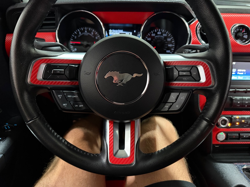 Photo 7 of this FORD MUSTANG