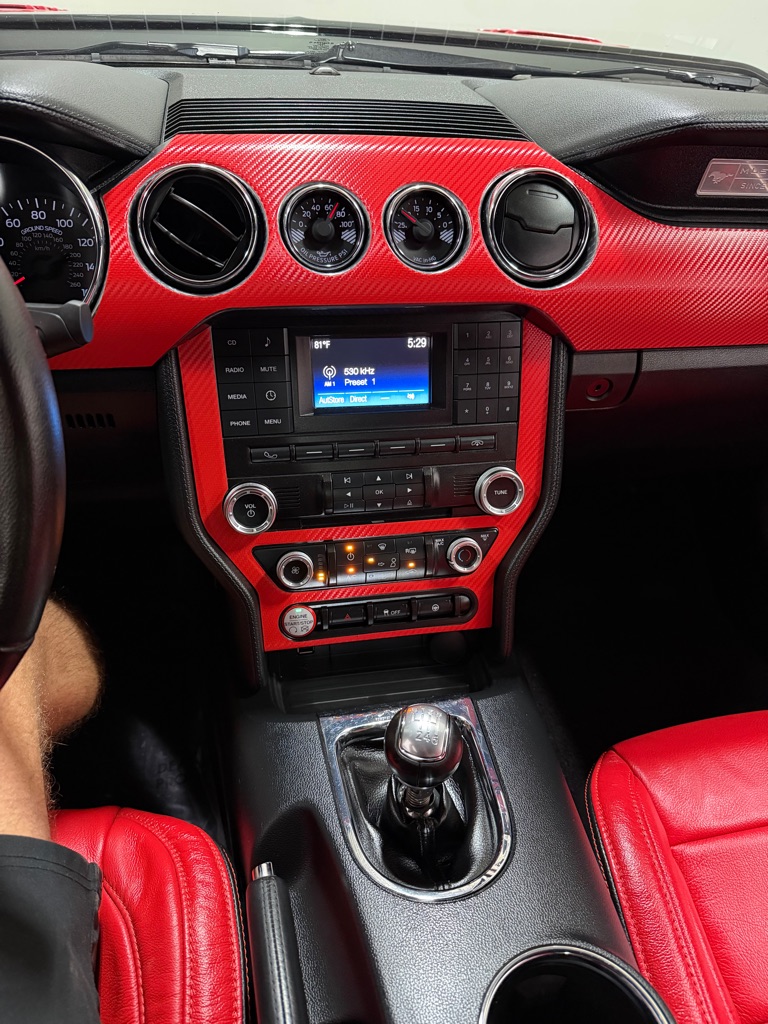 Photo 8 of this FORD MUSTANG