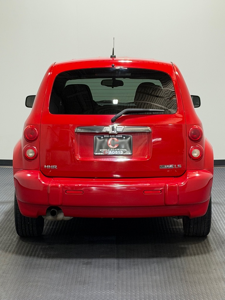 Photo 6 of this CHEVROLET HHR