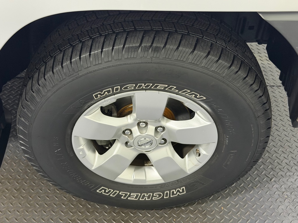 Photo 16 of this NISSAN XTERRA