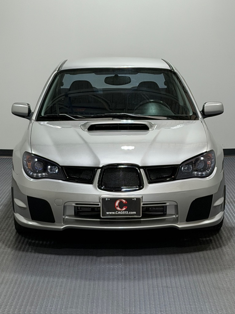Photo 2 of this SUBARU IMPREZA