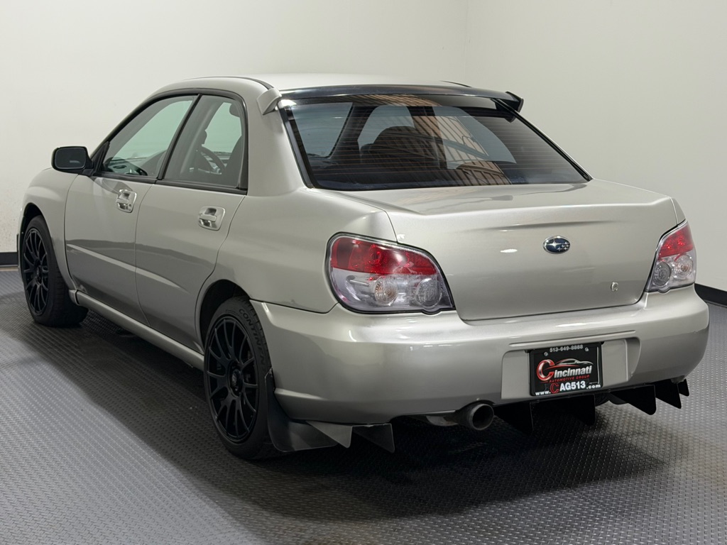 Photo 6 of this SUBARU IMPREZA