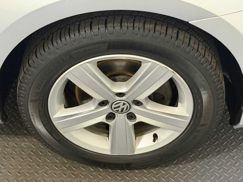 Photo 17 of this VOLKSWAGEN GOLF SPORTWAGEN