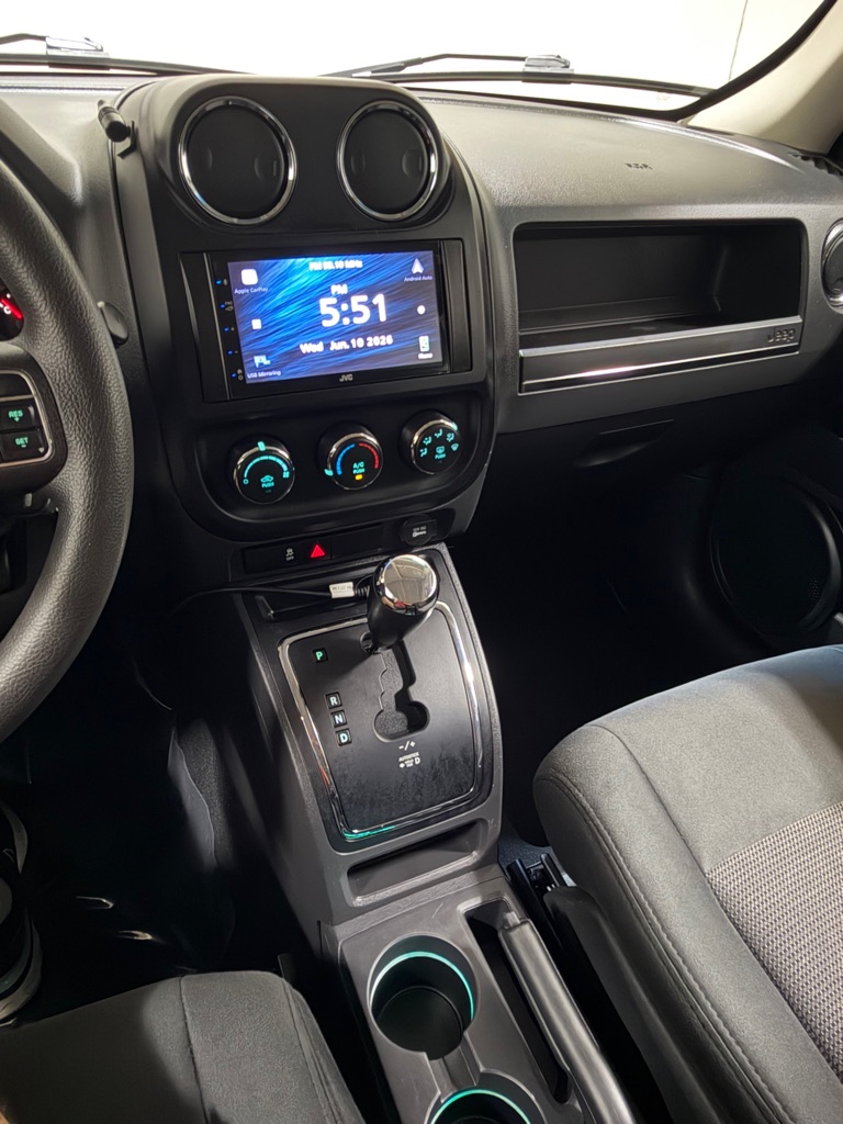 Photo 13 of this JEEP PATRIOT