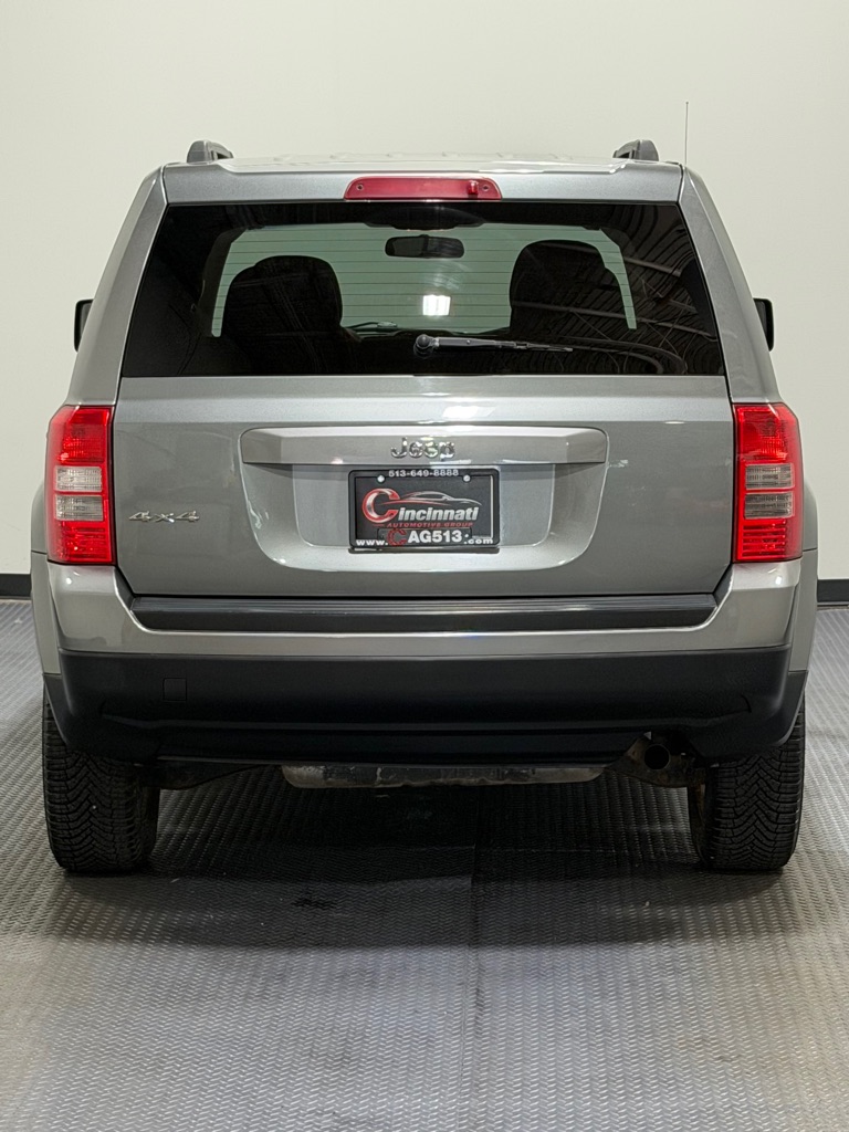 Photo 6 of this JEEP PATRIOT
