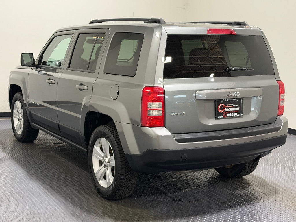 Photo 7 of this JEEP PATRIOT