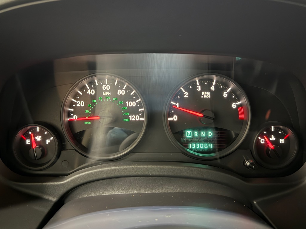 Photo 14 of this JEEP PATRIOT
