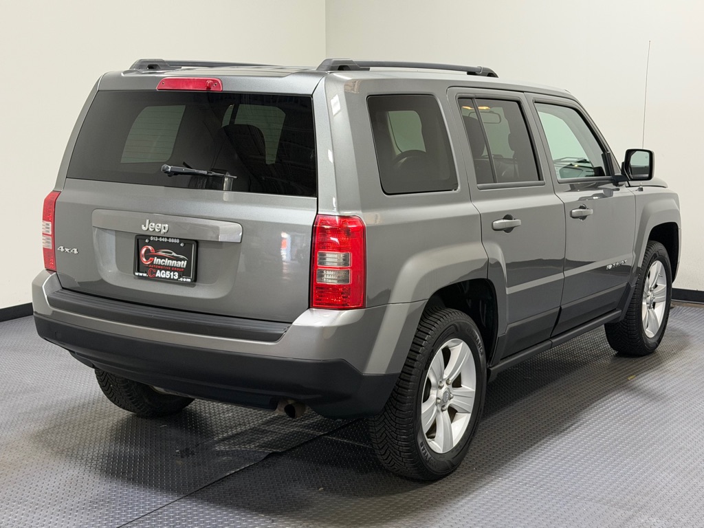 Photo 5 of this JEEP PATRIOT