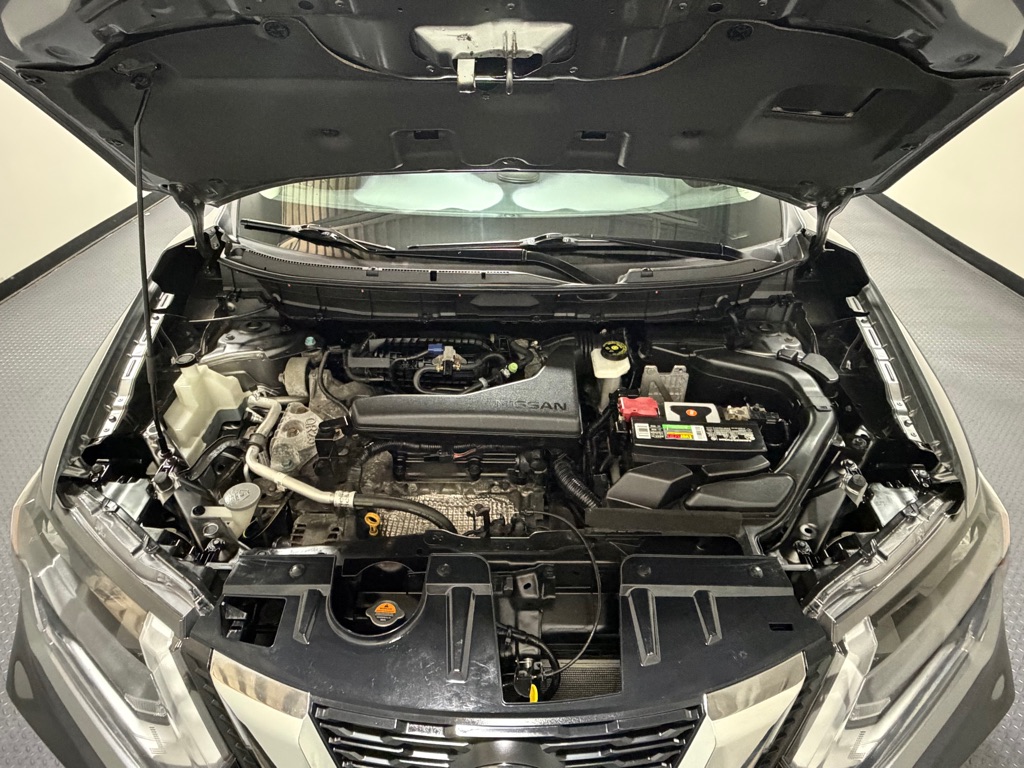 Photo 16 of this NISSAN ROGUE