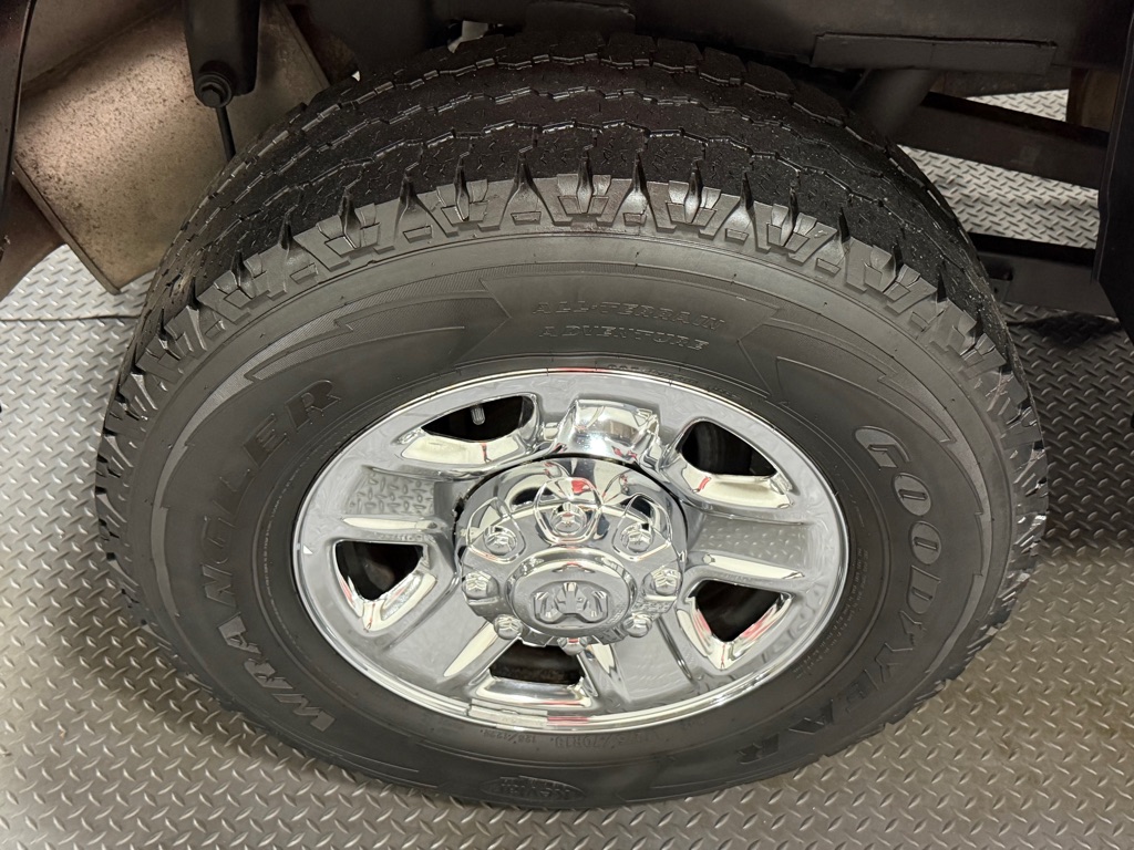 Photo 17 of this RAM 2500