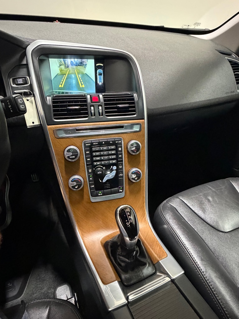 Photo 13 of this VOLVO XC60