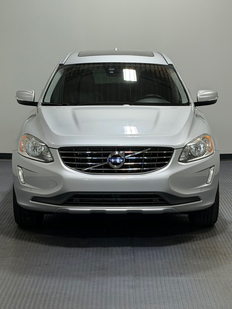 Photo 3 of this VOLVO XC60