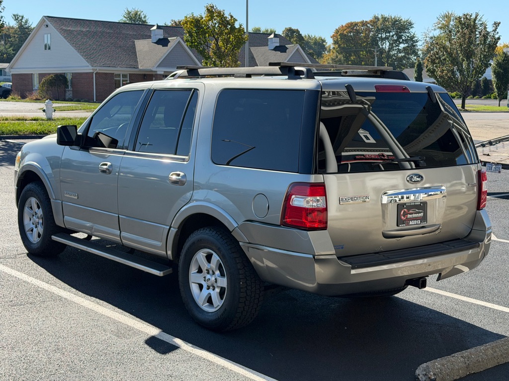 Photo 3 of this FORD EXPEDITION