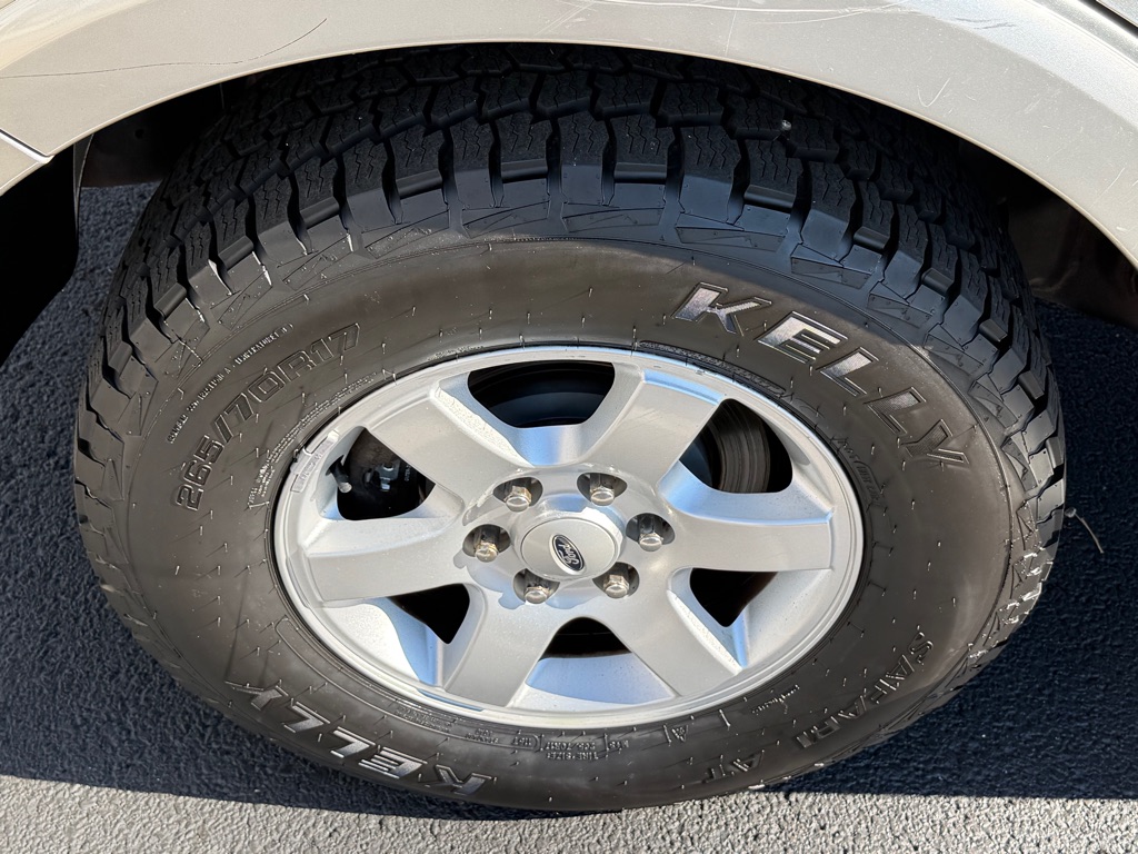 Photo 16 of this FORD EXPEDITION