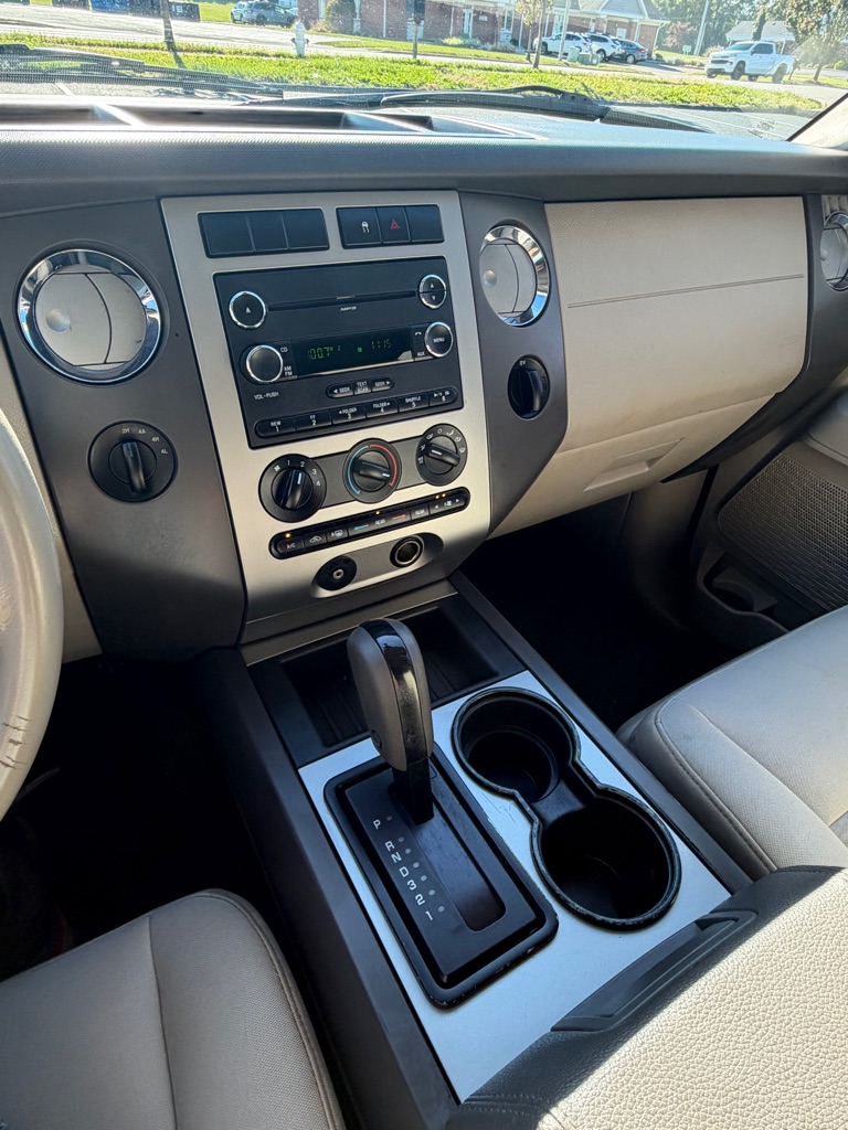 Photo 11 of this FORD EXPEDITION