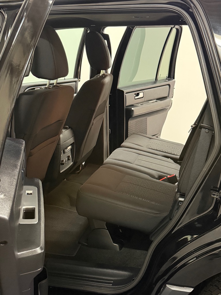 Photo 9 of this FORD EXPEDITION