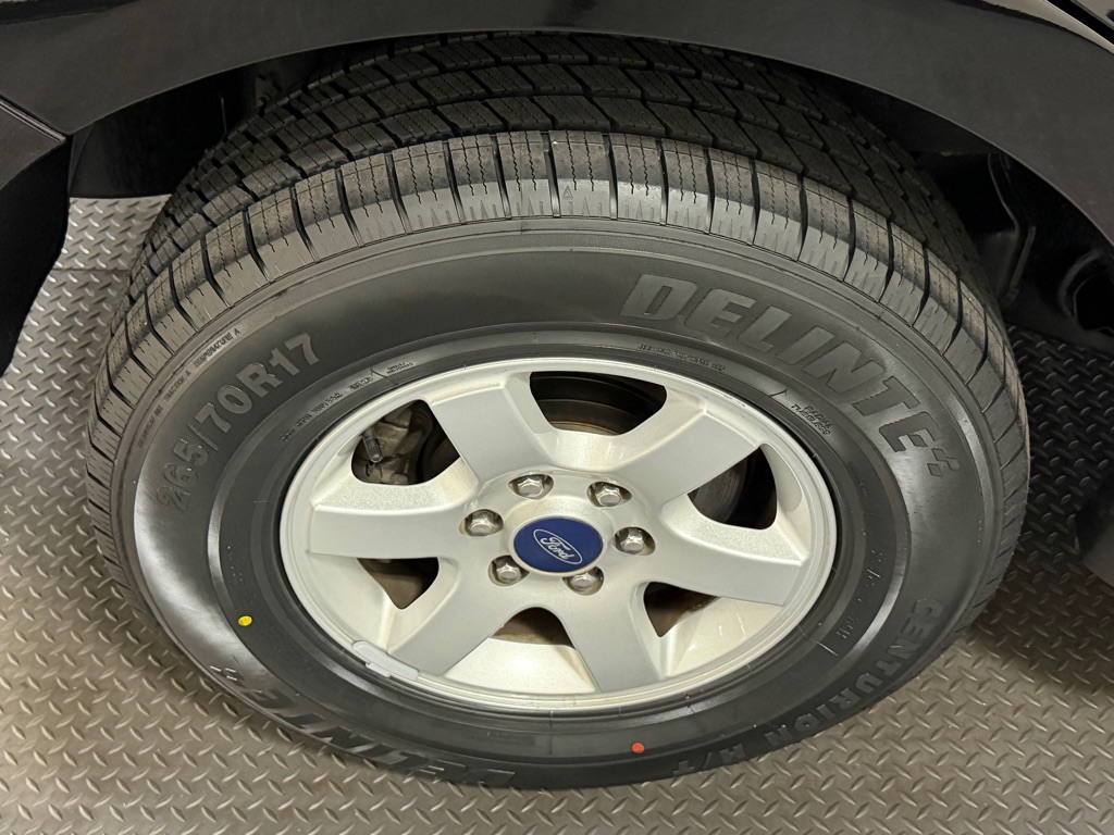 Photo 18 of this FORD EXPEDITION
