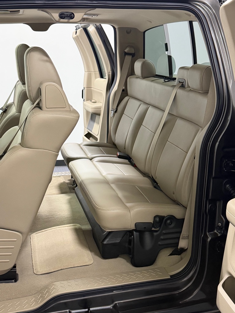 Photo 9 of this FORD F150
