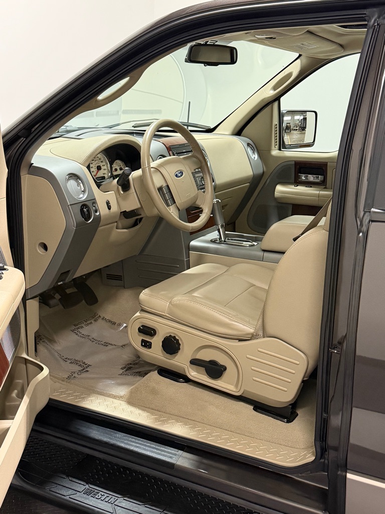 Photo 8 of this FORD F150