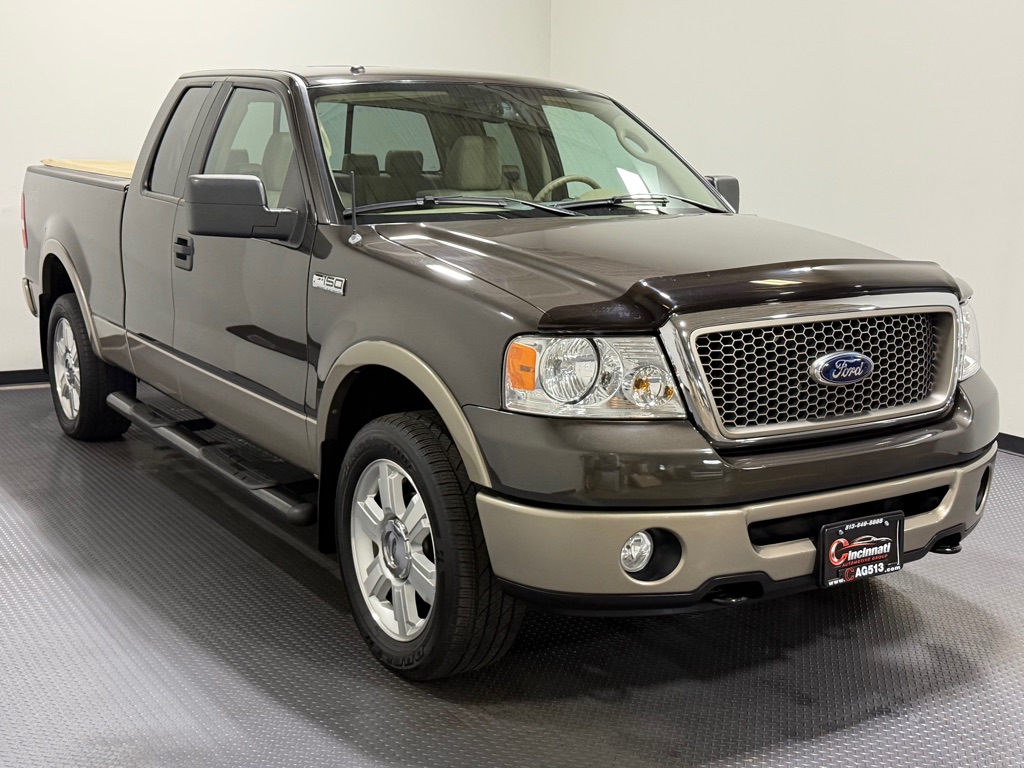 Photo 4 of this FORD F150