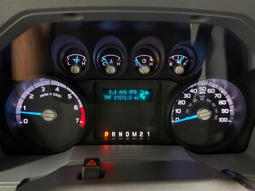 Photo 13 of this FORD F350