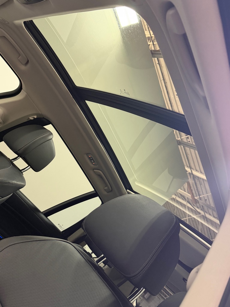 Photo 17 of this BMW X7