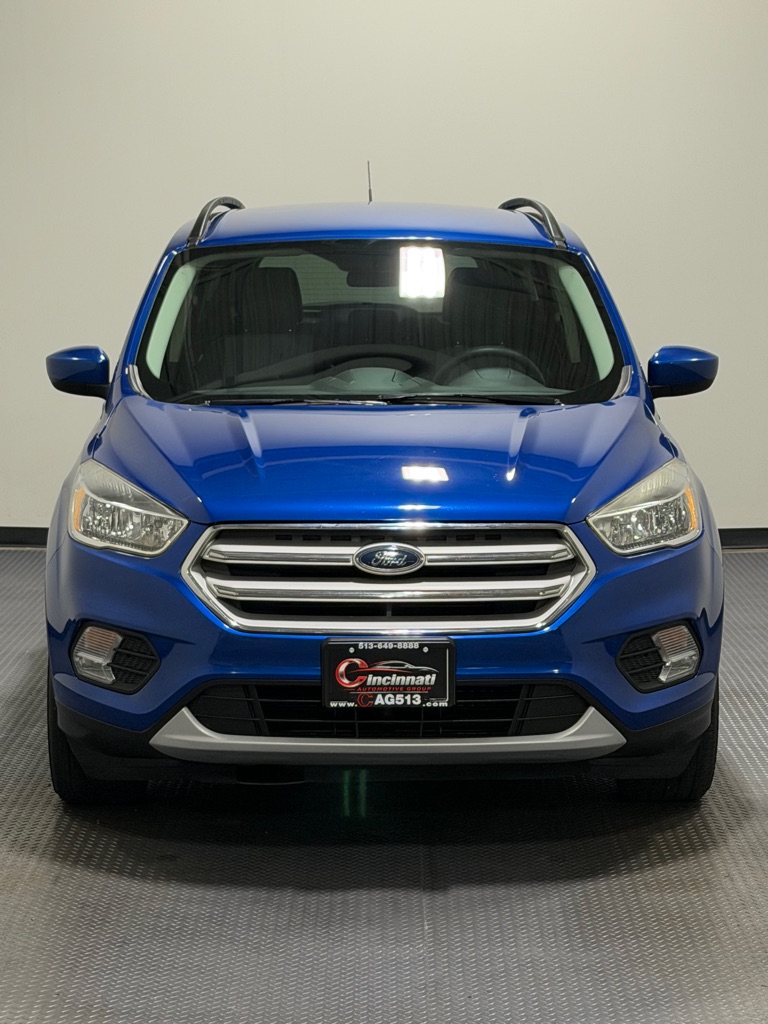 Photo 3 of this FORD ESCAPE