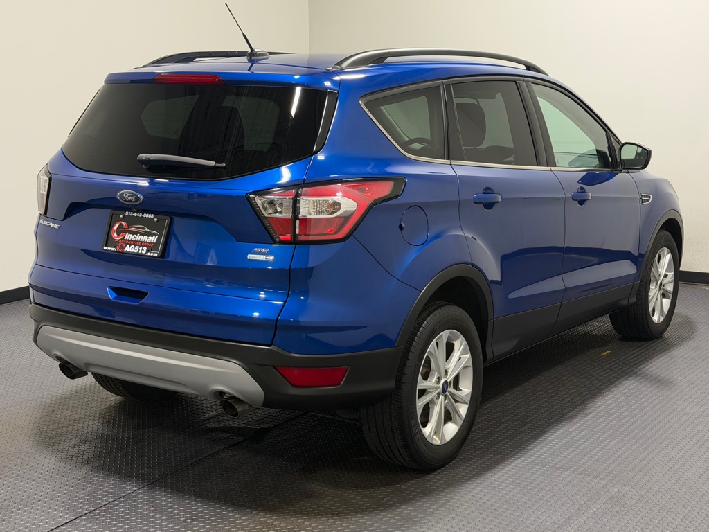 Photo 5 of this FORD ESCAPE