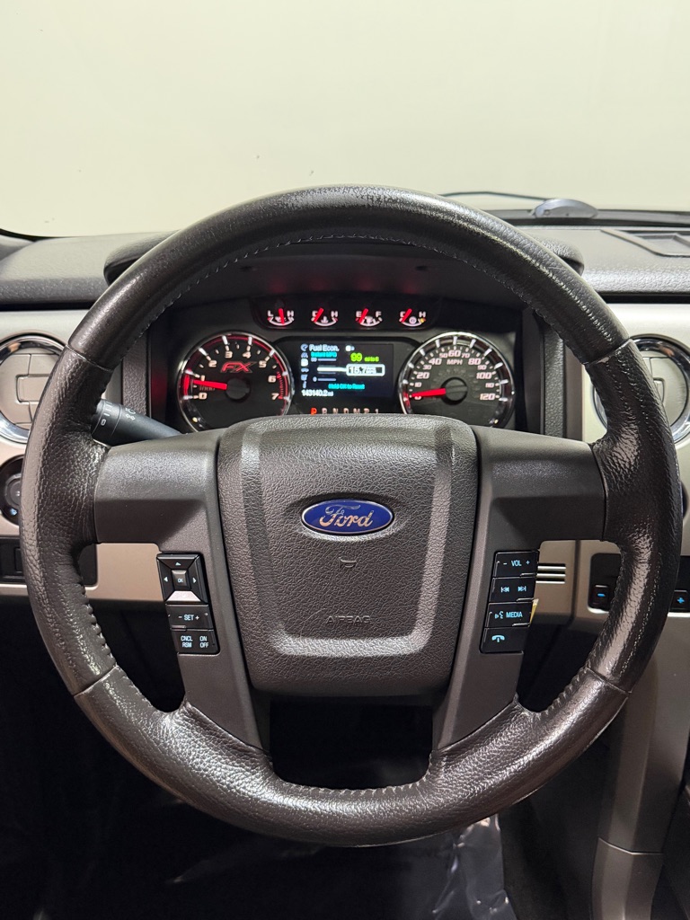 Photo 15 of this FORD F150