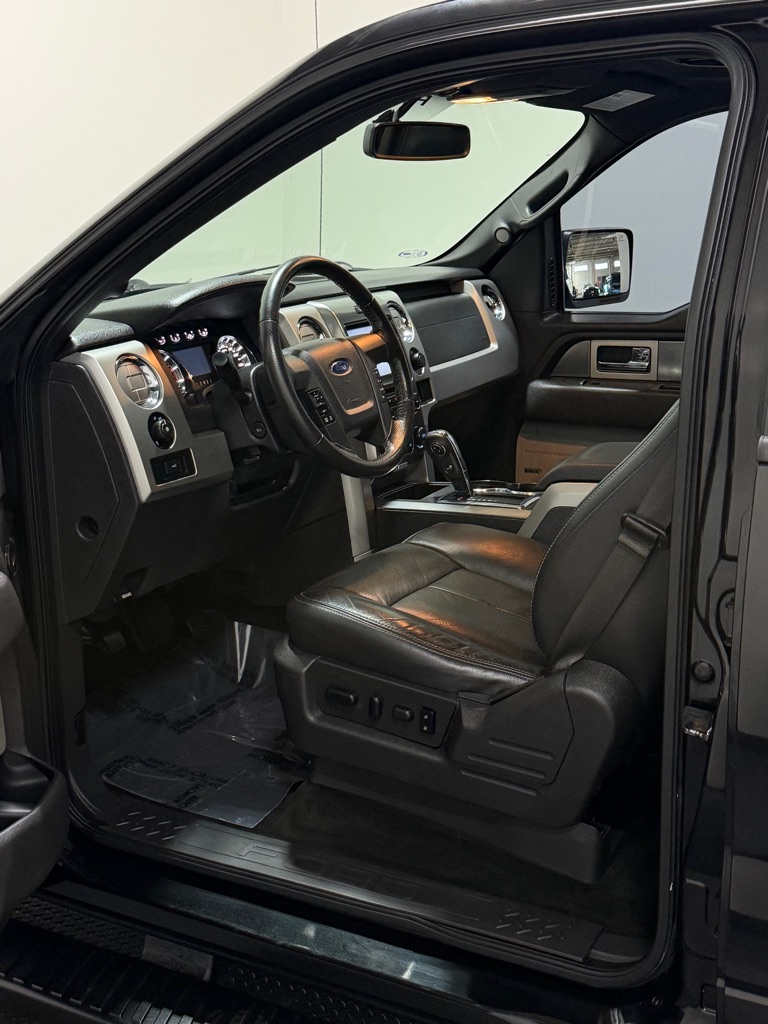 Photo 8 of this FORD F150